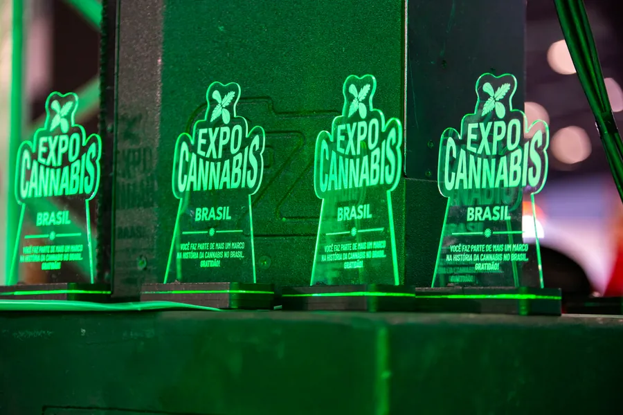 Troféus da ExpoCannabis Brasil