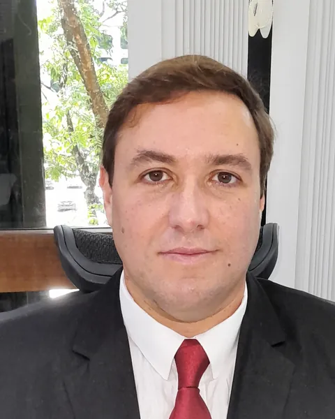 Leonardo Viana de Almeida